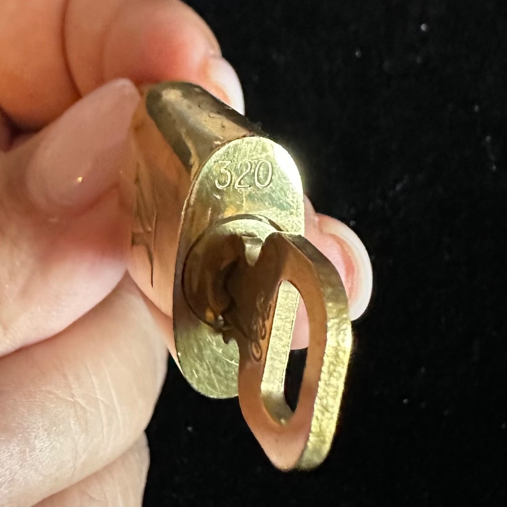 Louis Vuitton Lock and Key #320 - Picture 9 of 9